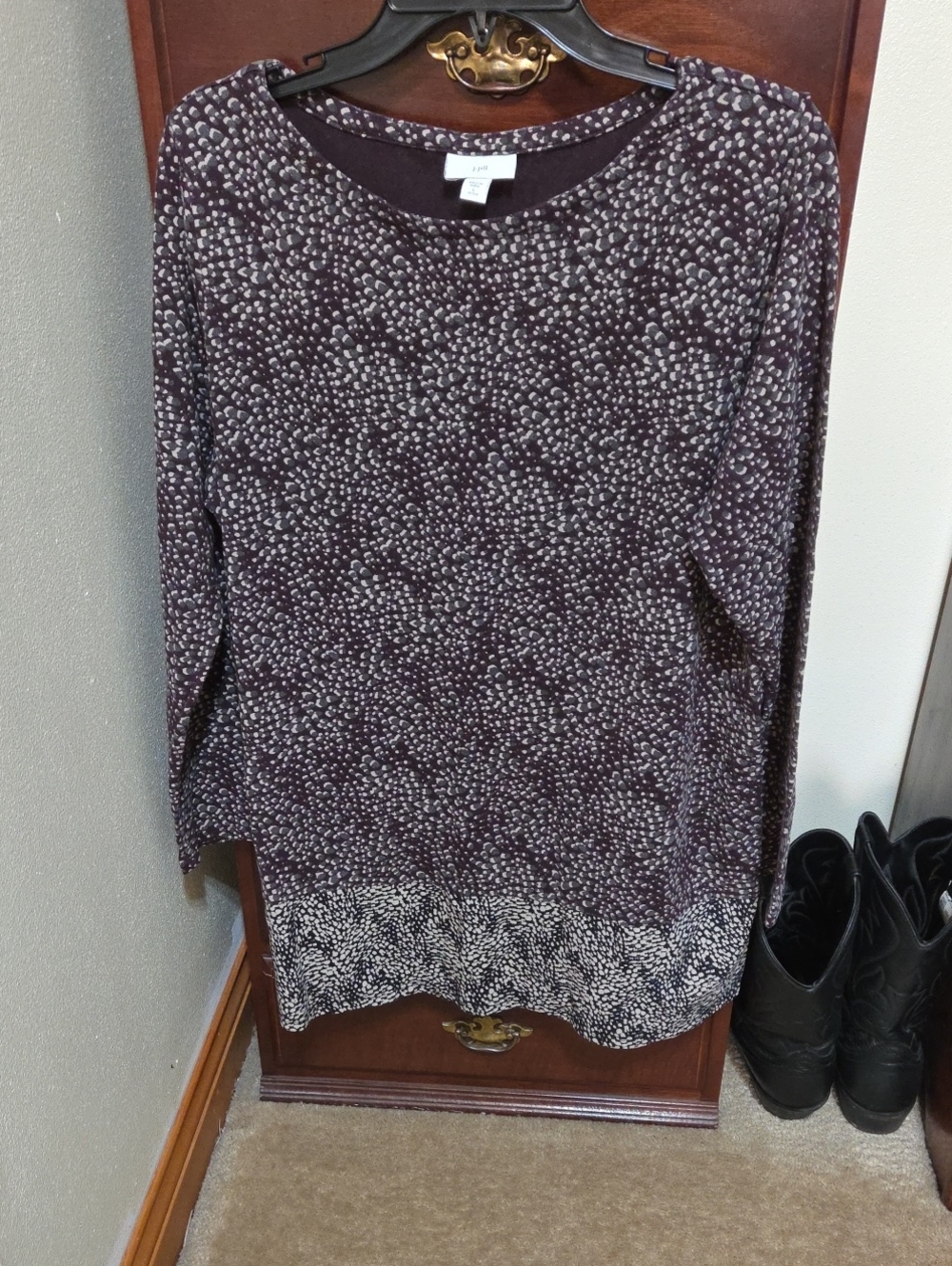 J. Jill Plum and White Speckled Long Sleeve Knit Top